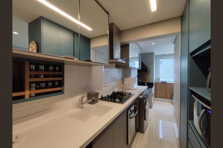 Apartamento à venda com 74m², 2 quartos e 2 vagasCozinha - Armários