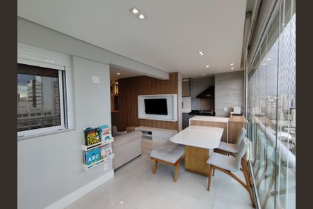 Apartamento à venda com 74m², 2 quartos e 2 vagasVaranda gourmet