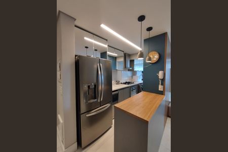 Apartamento à venda com 74m², 2 quartos e 2 vagasCozinha - Armários