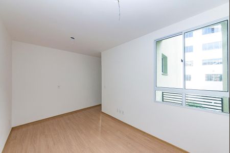 Sala de apartamento para alugar com 2 quartos, 43m² em Carlos Prates, Belo Horizonte