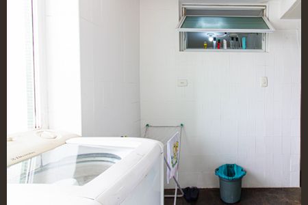 Apartamento à venda com 110m², 3 quartos e 1 vaga Apartamento à venda com 110m², 3 quartos e 1 vagaÁrea de Serviço