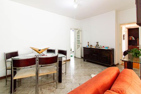 Apartamento à venda com 110m², 3 quartos e 1 vaga Apartamento à venda com 110m², 3 quartos e 1 vagaSala