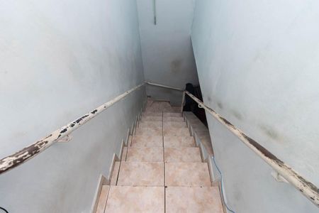 Casa à venda com 127m², 3 quartos e 2 vagasEscada