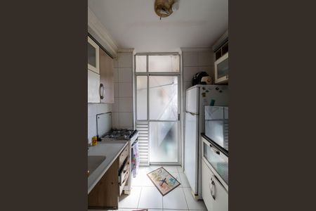 Apartamento para alugar com 42m², 2 quartos e 1 vaga Apartamento para alugar com 42m², 2 quartos e 1 vagaCozinha e Área de Serviço