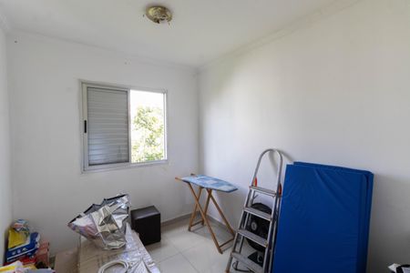 Quarto 1 de apartamento para alugar com 2 quartos, 42m² em Itaim Paulista, São Paulo