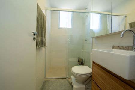 Apartamento à venda com 75m², 3 quartos e 2 vagasBANHEIRO2