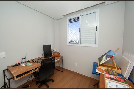 Apartamento à venda com 75m², 3 quartos e 2 vagasQUARTO3