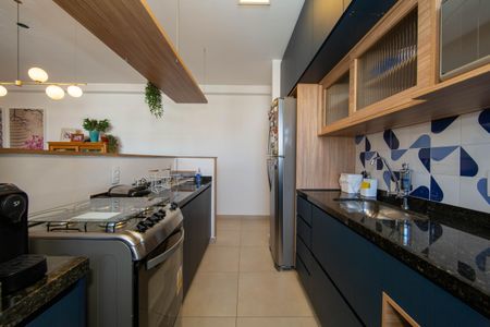 Apartamento à venda com 75m², 3 quartos e 2 vagasCOZINHA