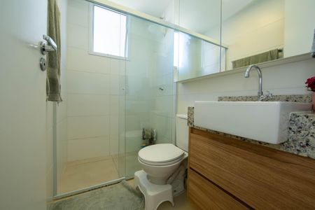 Apartamento à venda com 75m², 3 quartos e 2 vagasBANHEIRO2