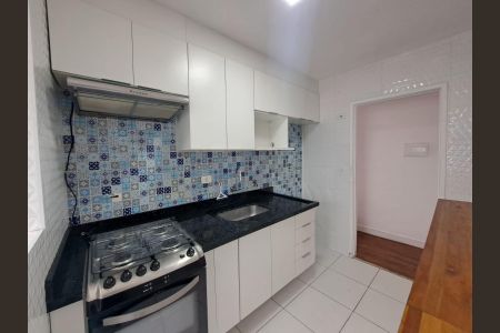 Cozinha de apartamento para alugar com 2 quartos, 62m² em Vila Yara, Osasco