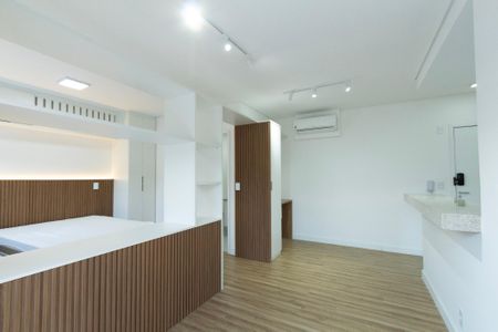 Sala  de apartamento para alugar com 1 quarto, 77m² em Jardim Portal da Colina, Sorocaba