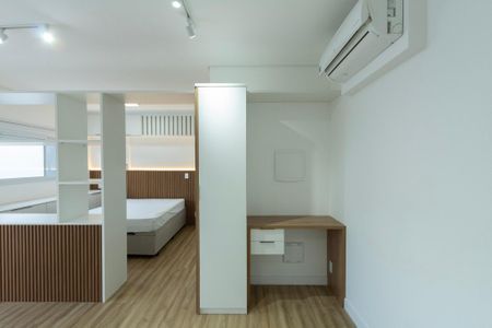 Apartamento para alugar com 77m², 1 quarto e 2 vagas Apartamento para alugar com 77m², 1 quarto e 2 vagasSala