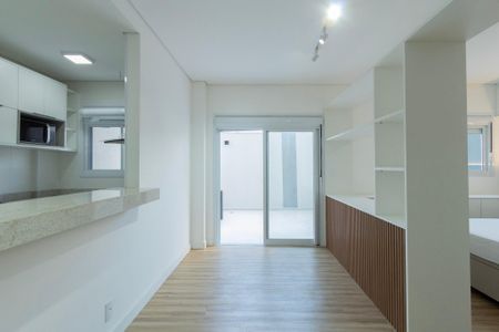 Sala  de apartamento para alugar com 1 quarto, 77m² em Jardim Portal da Colina, Sorocaba
