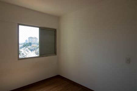 Apartamento à venda com 57m², 2 quartos e 1 vagaQuarto 2