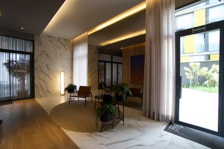 Apartamento à venda com 195m², 3 quartos e 3 vagas Apartamento à venda com 195m², 3 quartos e 3 vagasHall de entrada