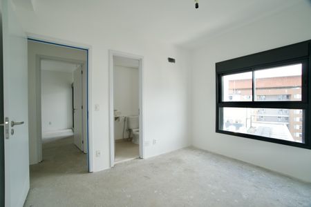 Apartamento à venda com 195m², 3 quartos e 3 vagas Apartamento à venda com 195m², 3 quartos e 3 vagasSuíte 2