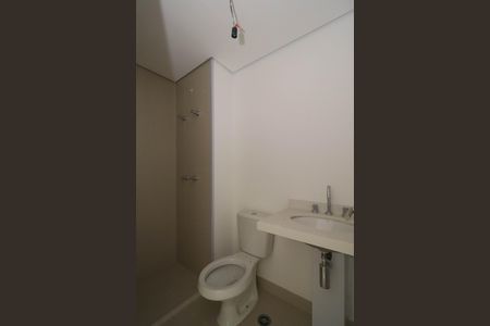 Banheiro de kitnet/studio à venda com 1 quarto, 24m² em Sumarezinho, São Paulo