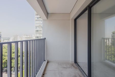 Varanda de kitnet/studio à venda com 1 quarto, 25m² em Sumarezinho, São Paulo