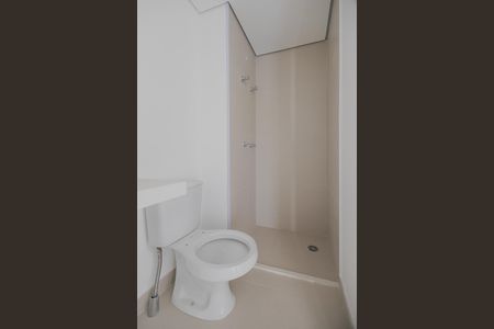 Banheiro de kitnet/studio à venda com 1 quarto, 24m² em Sumarezinho, São Paulo