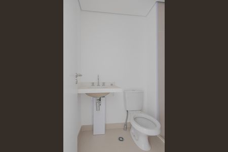 Banheiro de kitnet/studio à venda com 1 quarto, 24m² em Sumarezinho, São Paulo