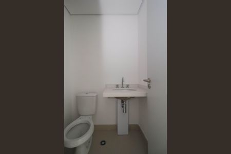 Banheiro de kitnet/studio à venda com 1 quarto, 24m² em Sumarezinho, São Paulo