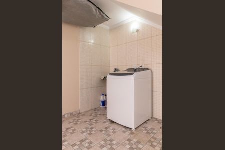 Casa à venda com 100m², 2 quartos e 3 vagasÁrea de Serviço