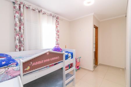 Casa à venda com 100m², 2 quartos e 3 vagasSuíte 2