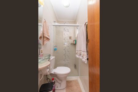 Casa à venda com 100m², 2 quartos e 3 vagasBanheiro da Suíte 1