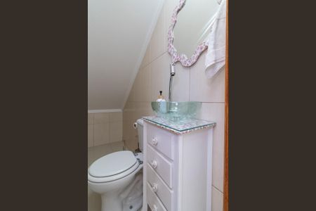 Casa à venda com 100m², 2 quartos e 3 vagasLavabo