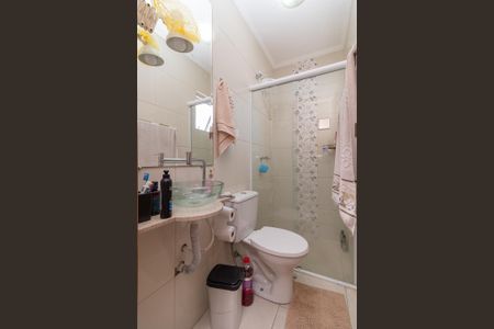 Casa à venda com 100m², 2 quartos e 3 vagasBanheiro da Suíte 1