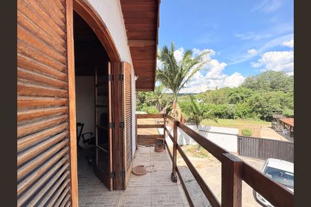 Casa à venda com 500m², 3 quartos e 5 vagasPiso superior - Varanda