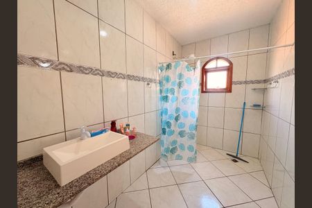 Casa à venda com 500m², 3 quartos e 5 vagasBanheiro da Suíte