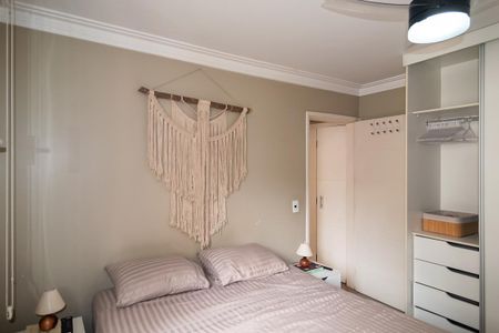 Apartamento à venda com 48m², 1 quarto e 1 vagaQuarto