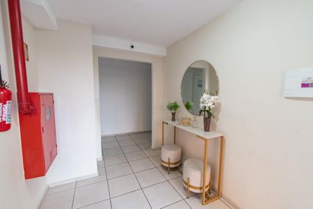 Apartamento à venda com 33m², 2 quartos e 1 vaga Apartamento à venda com 33m², 2 quartos e 1 vagaHall de entrada