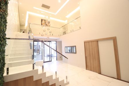 Sala de casa de condomínio para alugar com 4 quartos, 234m² em Grand Ville, Uberlândia
