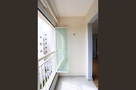 varanda de apartamento para alugar com 1 quarto, 56m² em Parque Assuncao, Taboão da Serra