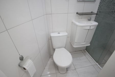 Casa à venda com 144m², 4 quartos e 2 vagasBanheiro da Suíte 1