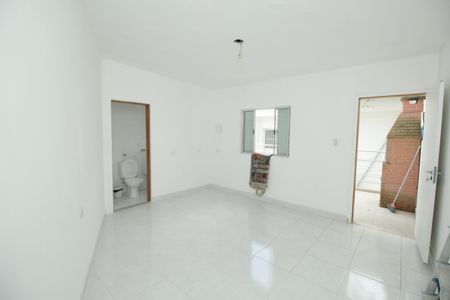 Casa à venda com 144m², 4 quartos e 2 vagasSuíte 2