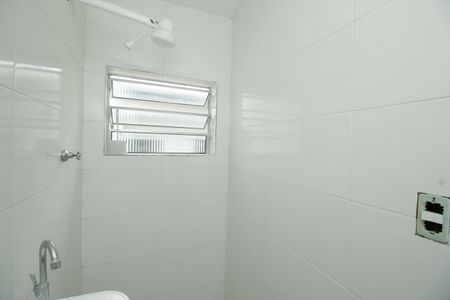 Casa à venda com 144m², 4 quartos e 2 vagasBanheiro da Suíte 2