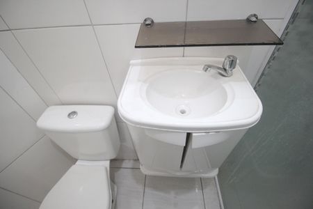 Casa à venda com 144m², 4 quartos e 2 vagasBanheiro da Suíte 1