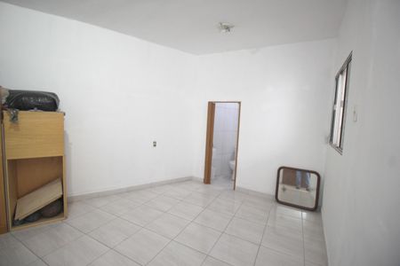 Casa à venda com 144m², 4 quartos e 2 vagasSuíte 1