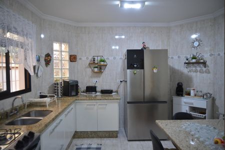 Casa à venda com 250m², 2 quartos e 2 vagasCozinha