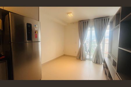 Sala/Cozinha de apartamento para alugar com 1 quarto, 41m² em Centro, Campinas