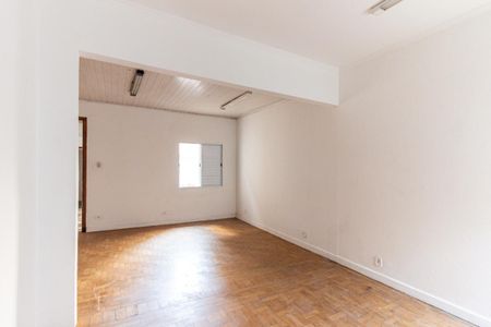 Quarto 2 de casa para alugar com 2 quartos, 100m² em Vila Buarque, São Paulo