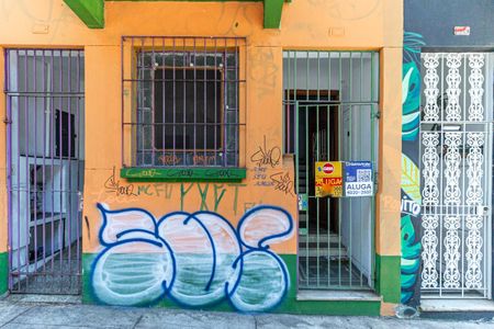 Casa para alugar com 100m², 2 quartos e sem vaga Casa para alugar com 100m², 2 quartos e sem vagaFachada - Plaquinha