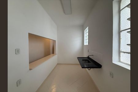 Casa para alugar com 100m², 3 quartos e sem vaga