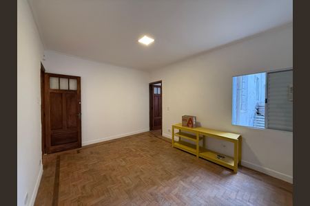 Casa para alugar com 100m², 3 quartos e sem vaga