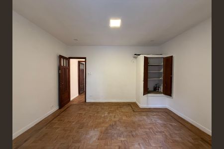 Casa para alugar com 100m², 3 quartos e sem vaga