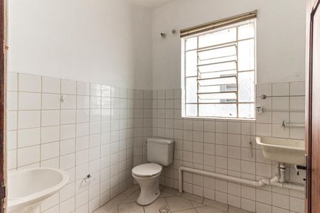 Casa para alugar com 100m², 2 quartos e sem vaga Casa para alugar com 100m², 2 quartos e sem vagaBanheiro