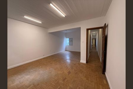 Casa para alugar com 100m², 3 quartos e sem vaga